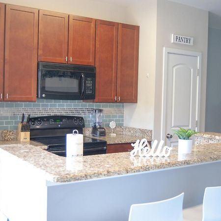 Modern Townhouse - 1 Min To Uptown Clt - Walk To Restaurants Villa Charlotte Exterior photo
