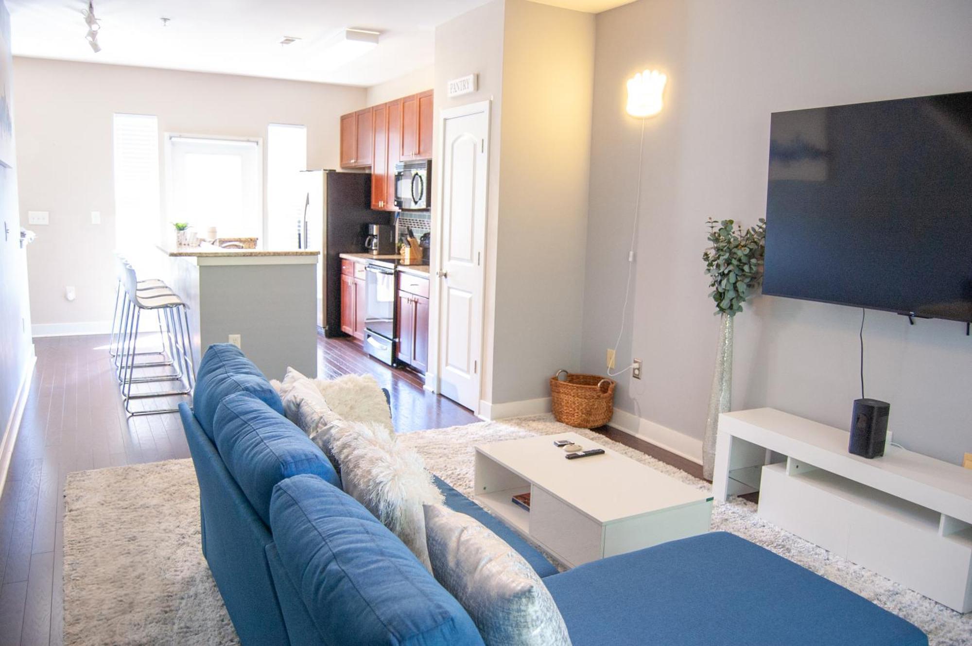 Modern Townhouse - 1 Min To Uptown Clt - Walk To Restaurants Villa Charlotte Exterior photo